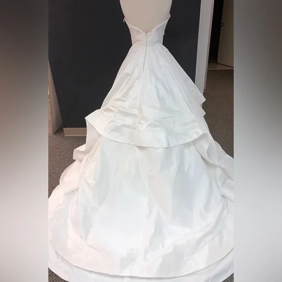 Haley Paige Apollo; style 1602. - Picture 4 of 5